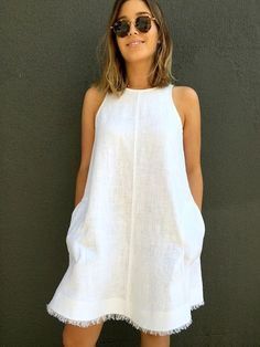 Diy Linen Dress, Beginner Sewing Projects Easy, Couture Mode, Easy Sewing Patterns, African Dresses, Dress Sewing, Sewing Projects For Beginners, Sewing For Beginners, Sewing Patterns Free