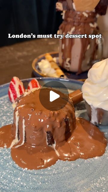 Brownie Sizzler, Brownies Cookie Dough, Cake Milkshake, Vanilla Gelato, Chocolate Fudge Sauce, Nutella French Toast, Incredible Cakes, The Best Desserts, Gooey Brownies