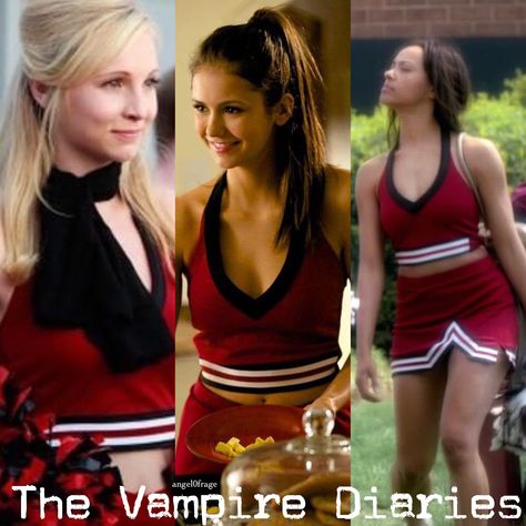 The Mystic Falls cheerleaders Mystic Falls Cheerleading Outfit, Vampire Diaries Cheerleader Costume, Caroline Forbes Halloween Costume, Bonnie Costume, Blonde Halloween Costumes, Vampire Halloween Costume, Caroline Dress, Vampire Diaries Outfits, Vampire Diaries Poster