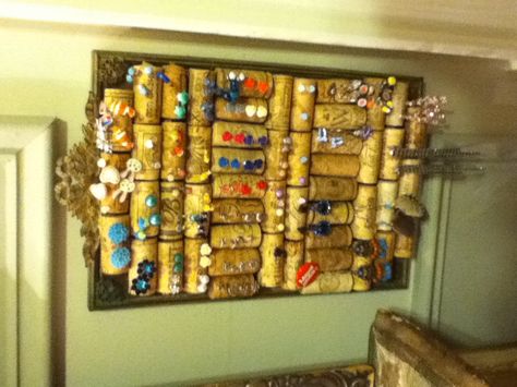 DIY cork board earring holder Diy Earring Holder, Diy Cork Board, Moving Sale, Earring Holder, Cork Board, Accessories Diy, Wine Cork, Diy Earrings, Jewelry Organization