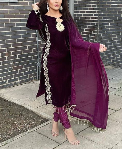 Velvet suits design women Velvet Suits Design Women, Velvet Kurta Designs, Moti Lace, Velvet Suit Design, Velvet Kurta, Velvet Dress Designs, Pakistani Fashion Casual, Long Kurti Designs, Fancy Dresses Long