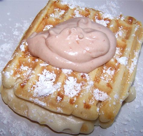 Cream Cheese Stuffed Waffles with Topping Ideas For Dinner Tonight, Stuffed Waffles, Ideas For Dinner, Breaking Bread, Waffle Sandwich, Waffle Cake, Belgian Waffles, Cheese Stuffed, What's For Breakfast