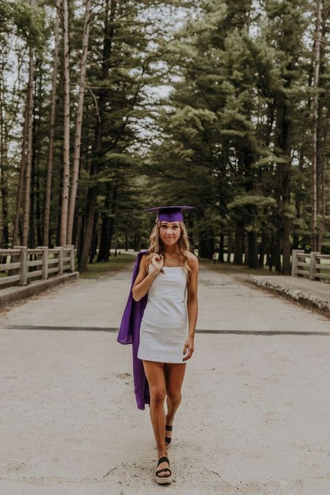 White Dress Casual Outfit, County Aesthetic, Cap And Gown Senior Pictures, White Dress Casual, Posing Outdoor, Rochester Hills Michigan, Gown Graduation, Aesthetic Glitter, Cap And Gown Photos