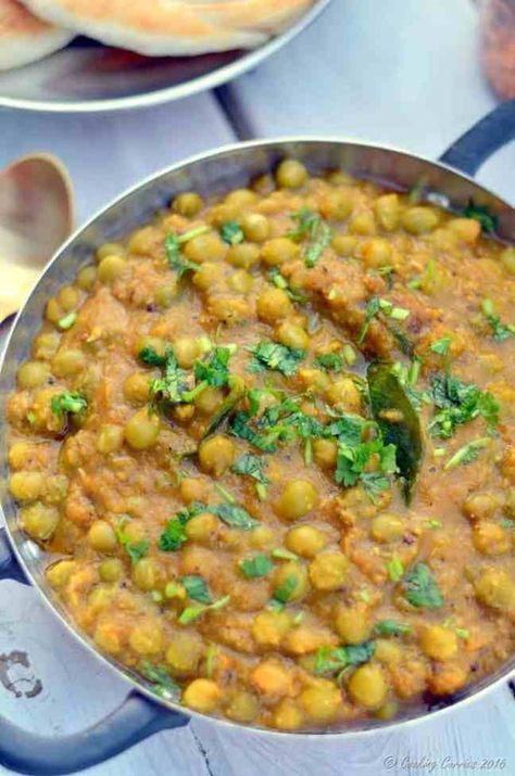 Green Peas Masala Curry Mbaazi Recipe, Peas Recipe Indian, Green Peas Recipe, Green Peas Recipes, Peas Recipes, Green Split Peas, Vegan Indian Recipes, Peas Recipe, Curry Recipes Indian