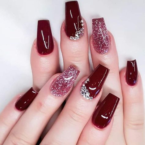 Red Nail Extension Designs, Nail Extension Designs For Wedding, Mitali Raj, Bridal Nail Designs, Maroon Acrylic Nails, Maroon Nail Designs, Elegant Touch Nails, Nail Paints, Red Nail Art Designs