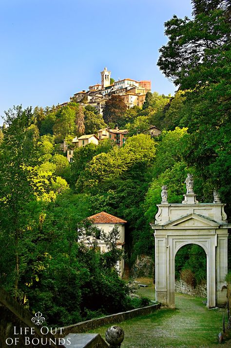 Sacro Monte of Varese, Italy, a UNESCO heritage site. See more photos at: http://goo.gl/ygCKz7 Varese Italy, Italy Coffee, Travel List, Lake Como, 8 Days, Heritage Site, Travel Food, Living Design, Life Style