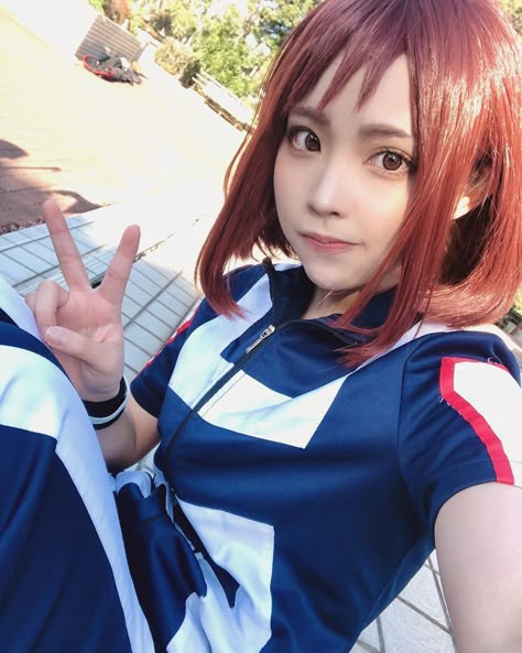 My Hero Academia cosplayer breaks the laws of gravity as Ochako Uraraka | Dexerto Halloween Lyrics, Uraraka Cosplay, Bnha Cosplay, My Hero Academia Cosplay, Mha Cosplay, Ochaco Uraraka, Mha Dr, Ochako Uraraka, Japan Aesthetic