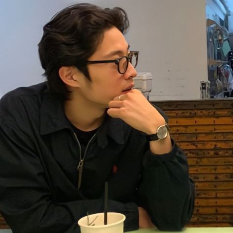 Lee Won Jong, Lee Jongwon, Nerdy Guys, Lee Jong, Future Boyfriend, Pretty Men, Asian Men, Boyfriend Pictures, Korean Actors