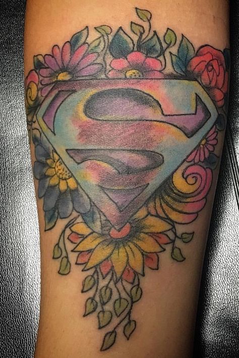 Superman tattoo and flower tattoo by Terin Super Woman Tattoo, Superwoman Tattoo Ideas, Superman Tattoos For Women, Superman Tattoo, Superman Tattoos, Tattoo With Flowers, Hero Tattoo, Sky Tattoos, Believe Tattoos