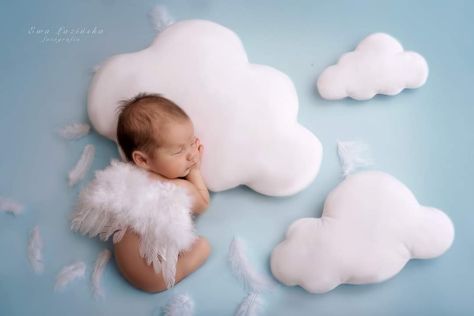 Announcement Pictures, Diy Newborn Photography, Photography Studio Setup, Baby Announcement Pictures, Newborn Photography Boy, Baby Boy Photos, Boy Baby Shower Themes, Baby Pics, Newborn Shoot