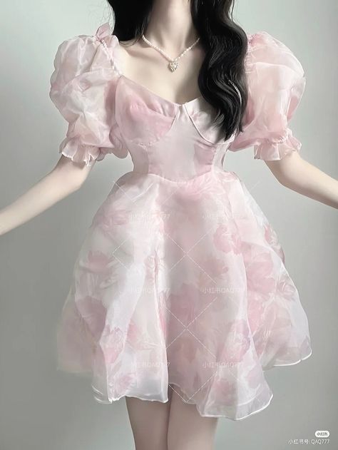 Pink Dress With Flowers, Pink Kawaii Dress Outfit, Cute Korean Dress Kawaii, Pink Princesscore Fairy Dress For Spring, Fairy Dress Aesthetic, Pink Dress Aesthetic Korean, Short Flower Dress, Spring Fairycore Pink Dress, Cute Long Sleeve Dresses