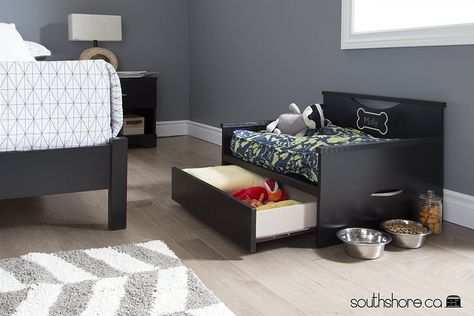 Let your pet lie in luxury while also having a discreet place to store all their toys with a two-in-one bed. | 47 Storage Ideas That Will Organize Your Entire House Dog Bed With Storage, Dog Couch Bed, Dog Toy Storage, Diy Dog Bed, Covered Dog Bed, Bed With Storage, One Bed, Bed With Drawers, Couch Cushions