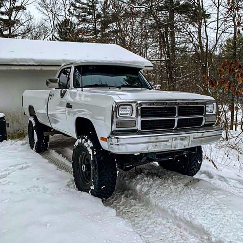 1st Gen Dodge Cummins, Dodge First Gen, Second Gen Cummins Dually, First Gen Cummins, Dodge Cummins Diesel 2nd Gen, Cummins Diesel Trucks, 1st Gen Cummins, 1993 Dodge Cummins Dually, Dream Whip