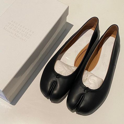 Leather Ballet Flats, Ballet Flats, In Italy, Ballet, Italy, Brand New, Leather, Black