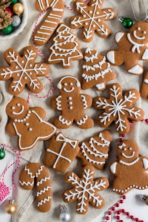 Gingerbread Man Cookie Recipe, Soft Ginger Cookies, How To Make Gingerbread, Gluten Free Gingerbread, I Am Baker, Man Cookies, Cranberry Cookies, Gingerbread Man Cookies, Peppermint Cookies