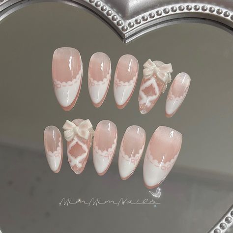 Hello, fabulous friends!  Welcome to MimMimNails! I hope you find the perfect style that speaks to you. 🍁 **Materials At MimMimNails, I use only the finest materials to craft durable and luxurious press-on nails that you can rely on. My nails will last: 1-2 days with adhesive tabs (included with your nail set) 2-3 weeks with nail glue. You can reuse the nails multiple times with proper care. Follow the instructions included in your nail set. **Each Nail Set Includes 10 custom-sized nails 24 adh Coquette Nails With Charms, Winter Bow Nails, Cute Gel Nails Winter, Square Coquette Nails, White Swan Nails, Nutcracker Ballet Nails, Bo Peep Nails, Cat Nail Designs Cute, Pink Gingham Nails