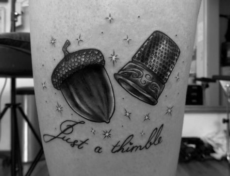 An Acorn and a thimble. Both kisses from Peter Pan & Wendy Darling ... Thimble Tattoo, Acorn Tattoo, Peter Pan 2003, Pinterest Tattoos, Peter Pan Tattoo, Peter Pan Movie, Tattoos Finger, Peter Pan Wendy, Kiss Tattoos