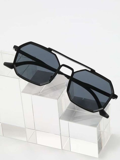 Men Top Bar Geometric Frame Fashion Glasses | SHEIN USA Unique Sunglasses, Geometric Frame, Stylish Glasses, Fashion Glasses, Bar Top, Glasses Fashion, Sunglasses, Bar, Frame