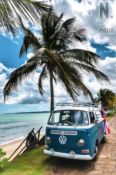 Road Trip Wallpaper, Trip Wallpaper, Aloita Resort, Vw California Beach, Vw Bus T2, Volkswagen Camper Van, Volkswagen Vans, Volkswagen Van, Vintage Vw Bus