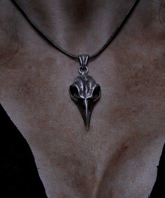 Bellatrix Lestrange Necklace, Ghotic Aesthetic, Bellatrix Black Aesthetic, Druella Black, Lestrange Aesthetic, Bellatrix Lestrange Aesthetic, Bellatrix Black, Black Sisters, Helena Bonham