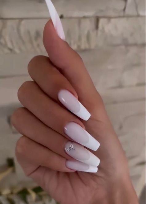 Balerin Nails, Ballerina White Nails, White Ballerina Nails, French Nails Ballerina, Ballerina Nails Designs, Ombre Gel Nails, Elegant Touch Nails, Sassy Nails, Grunge Nails