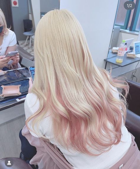 Underdye Hair, Pastel Academia, Pink Blonde Hair, Pink Hair Dye, Blonde With Pink, Dyed Hair Inspiration, Instagram White, Pretty Hair Color, Hair Color Pink