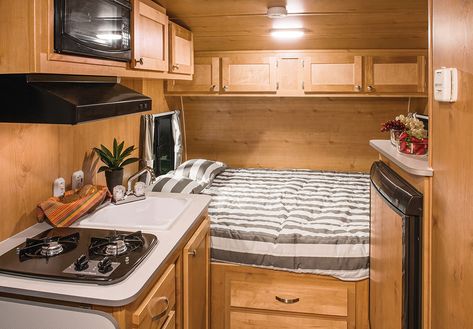 Riverside RV Retro Review: Top 3 Reasons You'll Love It - Hitch RV Blog Glamping Interior, Casita Travel Trailers, Retro Travel Trailers, Diy Travel Trailer, Rv Storage Solutions, Retro Rv, Lightweight Travel Trailers, Rv Travel Trailers, Rv Makeover