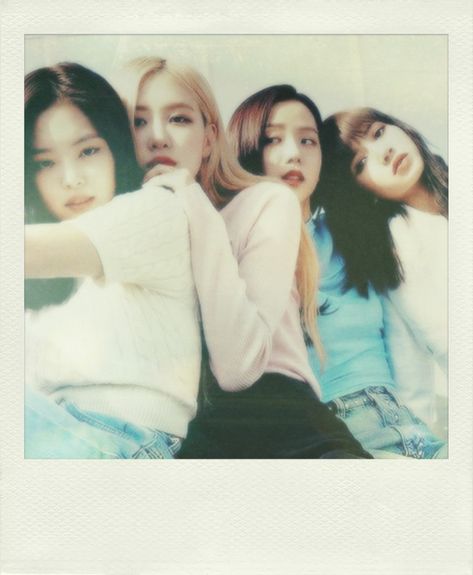 Blackpink Ot4 Polaroid, Blackpink Polaroid Photos, Blackpink Polaroid, Kpop Polaroid, Polaroid Kpop, Blackpink Pics, Polaroid Pics, Queen Aesthetic, Rosé Aesthetic