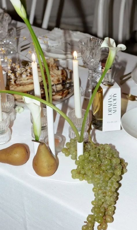 Wedding Inspiration Green, Australia Home, Dinner Party Table, Sydney Wedding, Wedding Table Settings, Wedding Mood Board, Wedding Tablescapes, Birthday Dinners, Wedding Mood