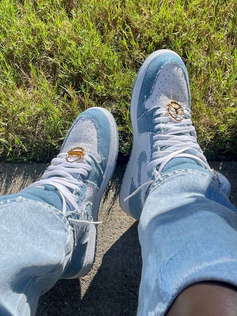 jordan 1 denim Jordan 1 Mid Denim, Jordan 1 Retro Denim, Jean Nike Shoes, Jordan 1 Denim Outfit, Denim Jordan 1s, Jordan 1s Outfit Women, Denim Jordan 1, Denim Jordans, Jordan 1 Denim