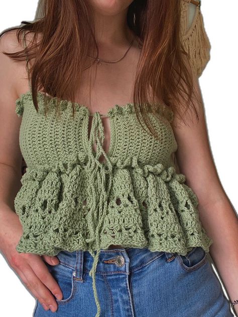 Crochet Wearables Patterns Free, Crochet Presents Ideas, Crochet Crop Top Outfit, Edgy Summer Outfits, Edgy Summer, Crochet Decorations, Crochet Artist, Crochet Tops Free Patterns, Crochet Clothing And Accessories