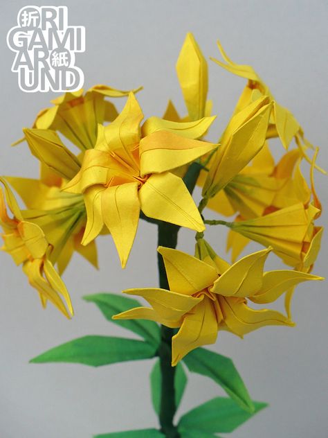 https://www.patreon.com/posts/28714626 Paper Craft Ideas For Kids, Origami Flower Bouquet, Origami Lily, Origami Leaves, Lily Plant, Creative Origami, Origami Rose, Origami Patterns, Instruções Origami