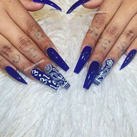 Image may contain: one or more people Blue Bandana Nails, Nail Thang, Bandana Nails, Cowboy Nails, Nails Grunge, Nail Aesthetic, Mani Ideas, Witchy Nails, Blue Bandana