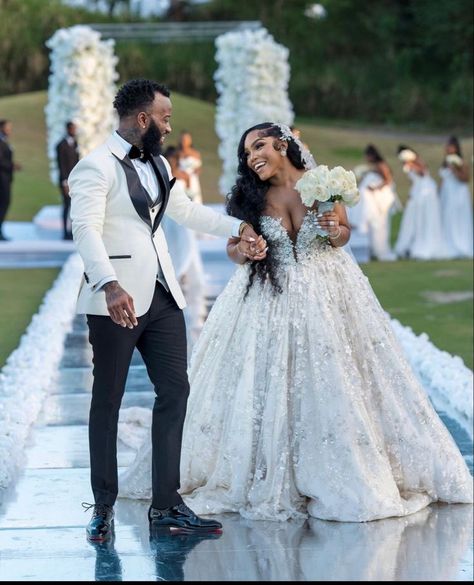 Black People Weddings, Glam Wedding Dress, Dream Wedding Reception, Dream Wedding Decorations, Stylish Wedding Dresses, Pretty Wedding Dresses, Fancy Wedding Dresses, Fancy Wedding, Black Bride