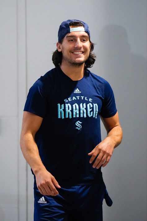 Seattle Kraken Players, Brandon Tanev Kraken, Seattle Kraken Aesthetic, Nhl Wag, Brandon Tanev, Kraken Hockey, Pressure Washing Business, Hockey Baby, Seattle Kraken