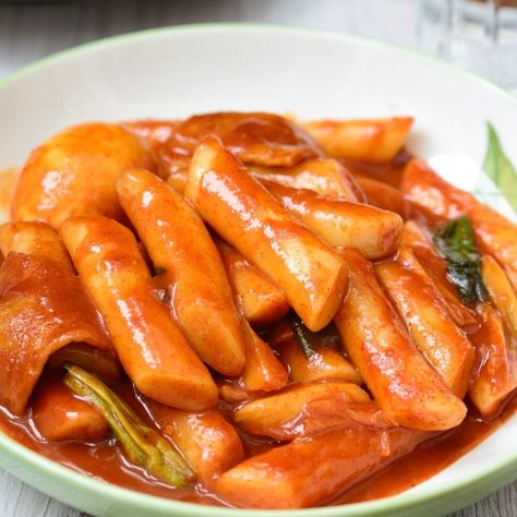 15 Vegetable Side Dishes (Banchan) - Korean Bapsang Tteokbokki Recipe Easy, Cakes Korean, Chap Chae, Yangnyeom Chicken, Sesame Broccoli, Tempura Mix, Cakes 2023, Korean Bapsang, Ginseng Chicken Soup