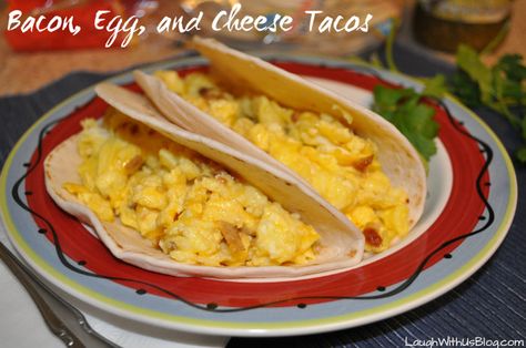 Bacon egg and cheese tacos Egg Tacos, Easy Scrambled Eggs, Bacon Egg And Cheese, Egg And Cheese, Scrambled Egg, Breakfast Tacos, Delicious Breakfast Recipes, Corn Dogs, Breakfast Time