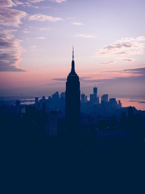 state of mind. by B R A N D, via Flickr I Love Nyc, Empire State Of Mind, I Love Ny, To Infinity And Beyond, Concrete Jungle, Favorite City, Goa, Empire State, New Yorker