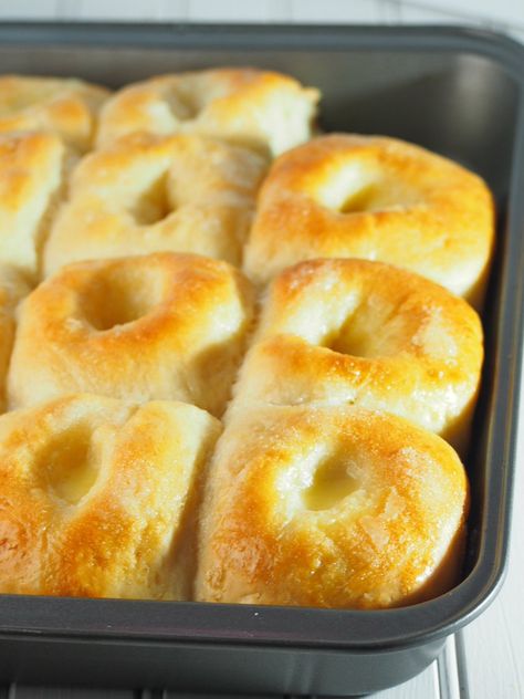 Custard Buns, Bread Ideas, Yeast Breads, Baking Bread Recipes, Sweet Buns, Breads & Buns, Bread Making, Bread Bun, Bun Recipe