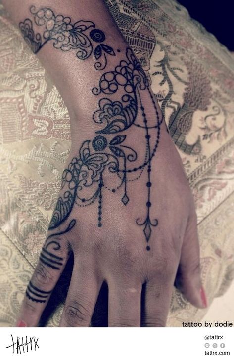 Hand Tattoos Cover Up Black Lace Tattoo, Lace Tattoo Design, French Tattoo, Hand And Finger Tattoos, Hand Tats, Geniale Tattoos, Lace Tattoo, Tattoo Bracelet, Elephant Tattoos