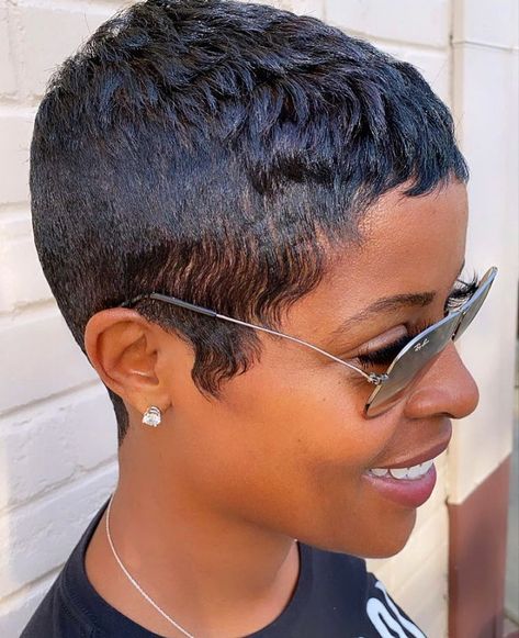 @thelivingroomhairlounge shared a photo on Instagram: “It’s the no effort pixie for me! Summer Pixie 2020 by: Stephanie @livingstephanie1025 • • • #afrohaircom #shorthairdontcare…” • Dec 19, 2020 at 12:14pm UTC Short Relaxed Hairstyles, Black Hair Short Cuts, Short Sassy Haircuts, Short Hair Images, Natural Hair Short Cuts, Short Hair Pixie Cuts, Short Sassy Hair, Super Short Hair, Trendy Short Haircuts