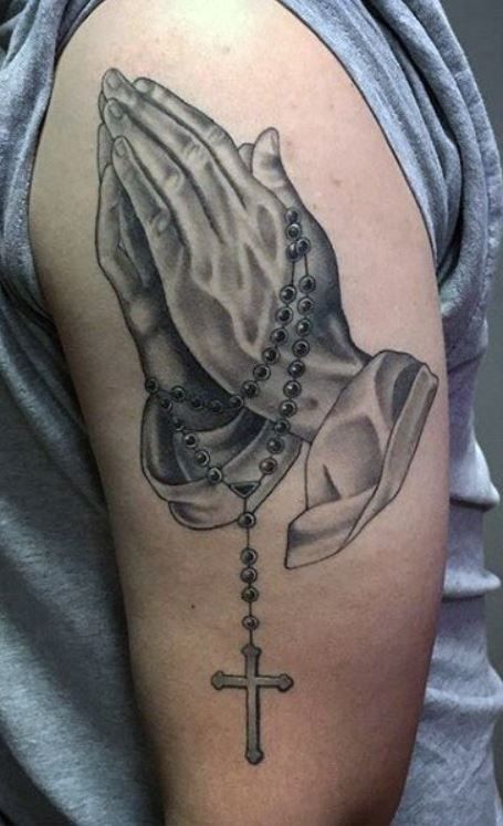 Praying Hands Tattoos, Praying Hands Tattoo Design, Cruces Tattoo, Tattoo Main, Tattoos For Dad Memorial, Tato Salib, Praying Hands Tattoo, Christian Sleeve Tattoo, Christian Tattoo