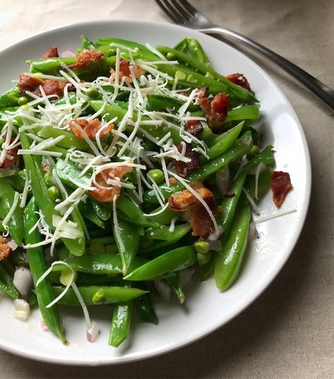 Made Snap Peas with Pancetta for a light lunch and ended up eating all 4 servings in one sitting! 🙊🤰🏼 Simple lemon vinaigrette with pancetta, Parmesan and diced red onion 🙌🏼 #howeasyisthat #inagarten #barefootcontessa #storeboughtisfine #cassandraskitchen Peas With Pancetta, Garden Snap, Arugula Salad Dressing, Simple Arugula Salad, Peas And Pancetta, Ina Garden, Snap Pea Salad, The Perfect Salad, Snap Pea