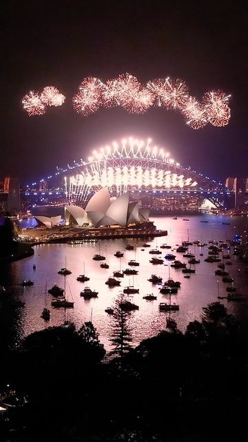 Sydney, Australia on Instagram: "A spectacular send-off to 2023, with Sydney Harbour lighting up in celebration! 🥳 No one throws a NYE party quite like us. 😏🎆 #SydNYE #feelnewsydney 📷: @_danieltran_ x Sydney" Party On Boat, City Sydney, City Scapes, Nye Party, Sydney Harbour, Boat Party, Sydney Australia, Instagram A, Cityscape