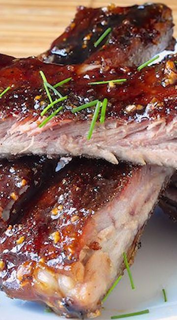 Pork Rib Glaze, Slow Cooked Oven Ribs, Daging Babi Panggang, Garlic Ribs, Honey Garlic Ribs, Sticky Ribs, Ribs Recipes, Bbq Recipes Ribs, Daging Babi