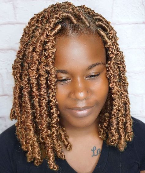 Short Butterfly Locs With Color Brown, Butterfly Locs Bob Length, Bob Butterfly Locs With Color, Buterflylocks Styles, Bra Length Butterfly Locs, Deep Wave Brazilian Hair, Afro Style, Braid In Hair Extensions, Crochet Braids Hairstyles