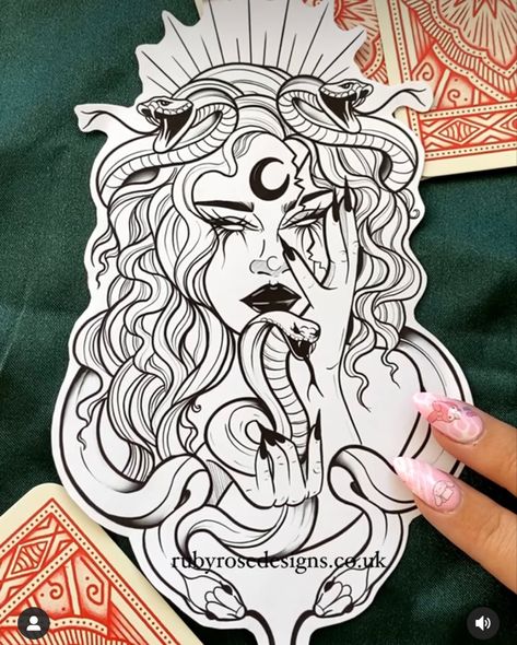 Madussa Sleeve Tattoo Design, Medusa On Thigh, Medusa And Sisters Tattoo, Madussa Back Tattoo, Evil Virgo Tattoo, Witchy Medusa Tattoo, Madussa Tattoo Design Thigh, Patchwork Medusa Tattoo, Stheno Gorgon Tattoo