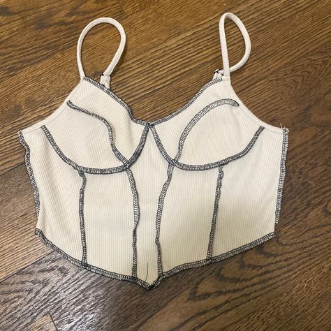 Crop Top, Tan Colored With Black Stitches Size Condition : Used - Excellent Sequin Halter Top, Plus Size Crop Tops, Yellow Floral Top, Tommy Hilfiger Baby, Satin Crop Top, Dressy Blouse, Flowy Sleeves, Crop Top Tees, Workout Crop Top