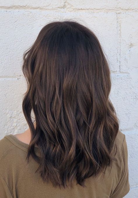 #hair #haircolor  #brownhair #balayage Mid Length Hair Balayage Brunettes Dark Brown, Hair Ideas Pale Skin, Fair Skin Brunette Hair, Dark Brunette Short Hair, Brunette Hair Shoulder Length, Burnette Hair, Highlight Ideas, Brown Hair Inspo, Chocolate Brown Hair