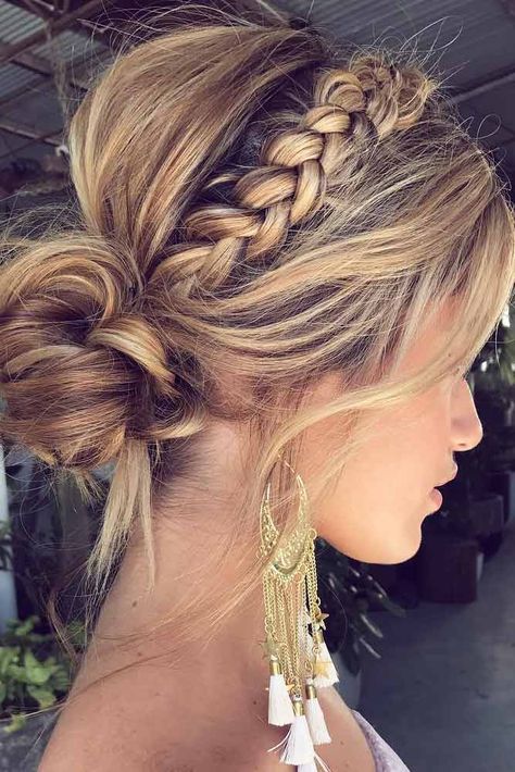 Looking for a sassy new look for your medium length hair? Do you want to go a little shorter but not too short? Check out these hot looks! Up High Hairstyles, Braid Bun, Braid Updo, Peinados Recogidos, Wedding Guest Hairstyles, Easy Summer Hairstyles, Crown Braid, Penteado Cabelo Curto, Wedding Hair And Makeup